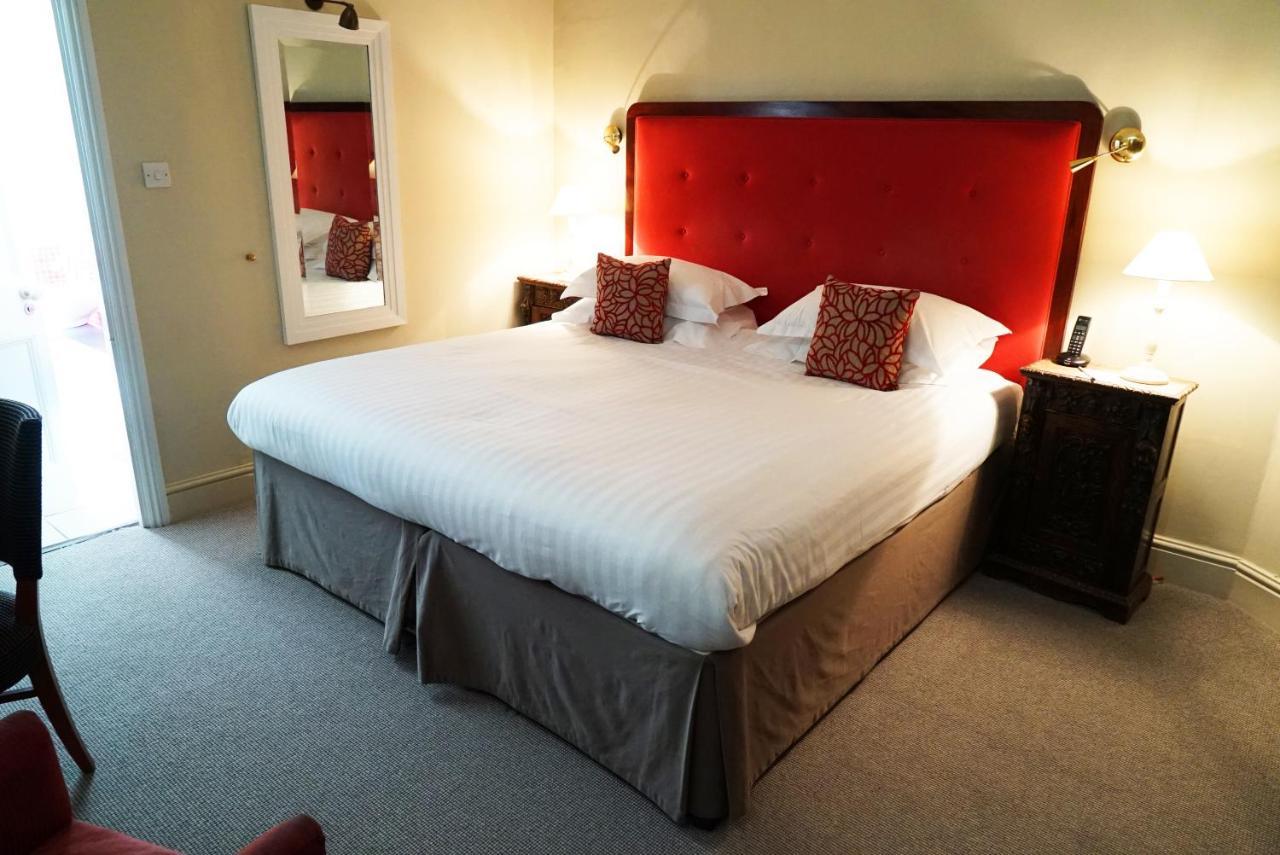 Cotswold House And - 