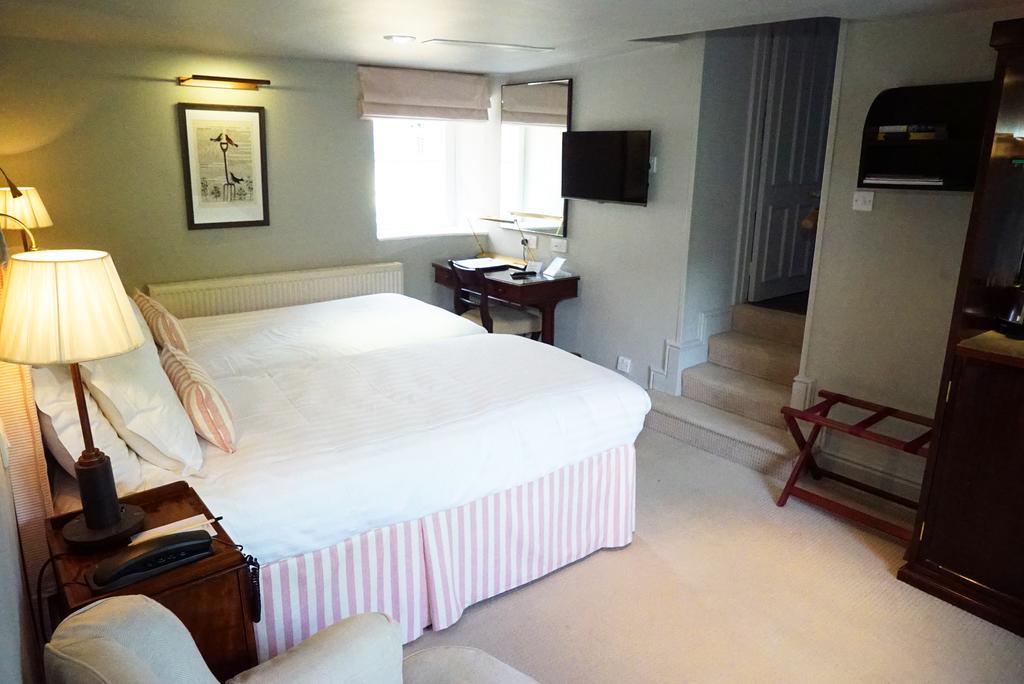 Cotswold House And - 